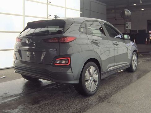 Used 2021 Hyundai Kona Ultimate w/ Cargo Package image 2