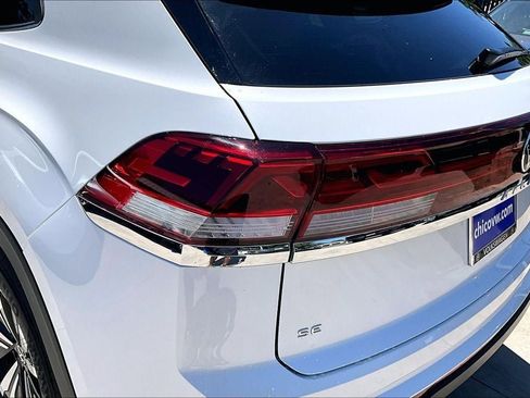 New 2026 Volkswagen Atlas Cross Sport SE AWD/4WD image 30