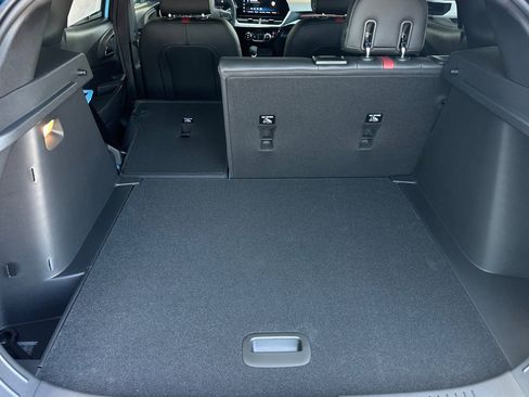 New 2026 Chevrolet Trax RS FWD image 15