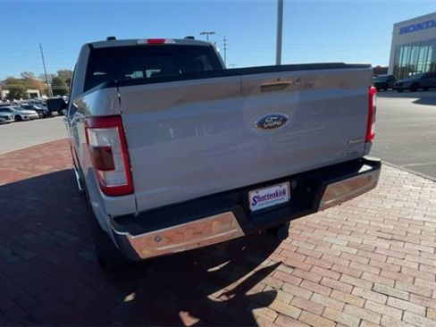 Used 2023 Ford F150 Lariat w/ Max Trailer Tow Package image 8