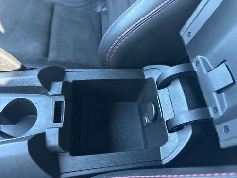 Used 2014 Chevrolet Camaro ZL1 image 30