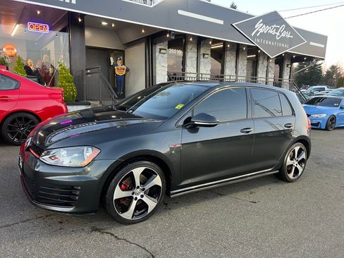 Used 2016 Volkswagen GTI SE image 1