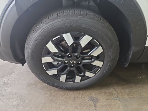 Used 2025 Hyundai Santa Cruz SEL image 20