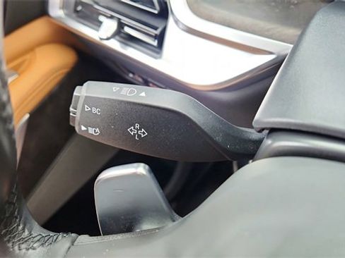 Used 2025 BMW X7 xDrive40i w/ M Sport Package image 45