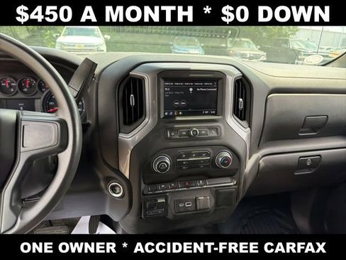 Used 2024 Chevrolet Silverado 1500 W/T w/ WT Value Package AWD/4WD image 32