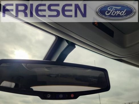 Used 2018 Chevrolet Silverado 1500 LT image 28