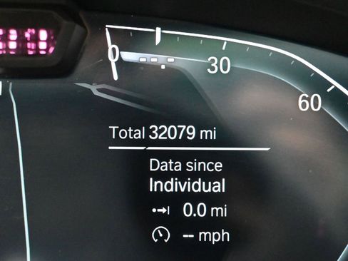 Used 2022 BMW 750i xDrive w/ Executive Package image 13