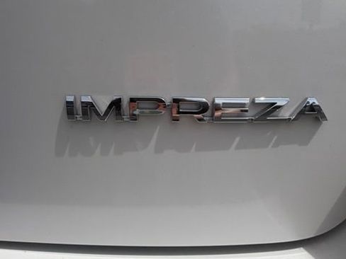 Used 2018 Subaru Impreza 2.0i Limited AWD/4WD image 9