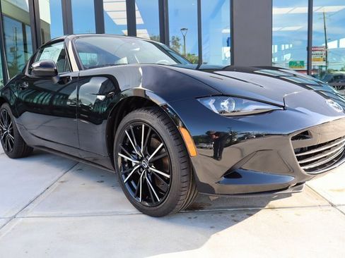 New 2025 MAZDA MX-5 Miata RF Grand Touring image 1