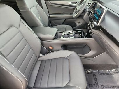 New 2026 Volkswagen Atlas Cross Sport SEL R-Line