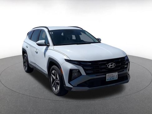 Used 2025 Hyundai Tucson SEL image 3