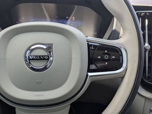 Used 2024 Volvo XC60 T8 Ultimate w/ Climate Package AWD/4WD image 15