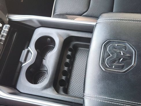 Used 2020 RAM 1500 Laramie w/ Sport Appearance Package AWD/4WD image 21