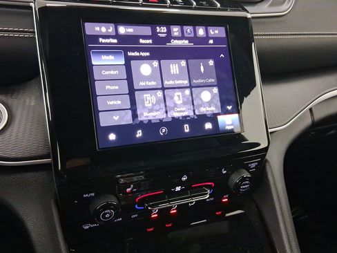 Used 2024 Jeep Grand Cherokee L Altitude image 23