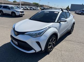 Used 2022 Toyota C-HR XLE FWD video 1