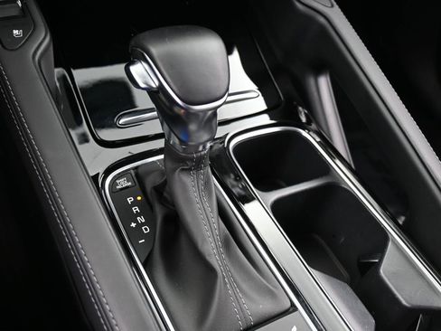 Used 2022 Kia Telluride SX w/ SX Prestige Package image 31