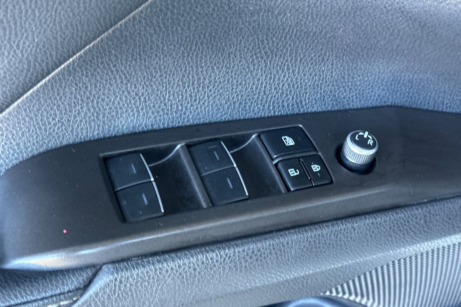 Certified 2023 Toyota Camry XSE FWD image 14