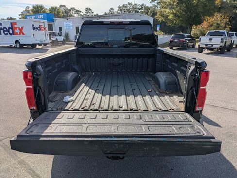 Used 2025 Chevrolet Silverado 2500 High Country w/ High Country Premium Package image 30