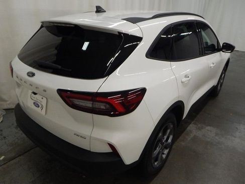 New 2025 Ford Escape ST-Line w/ Tech Pack #1 image 3