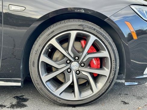 Used 2019 Buick Regal GS image 32