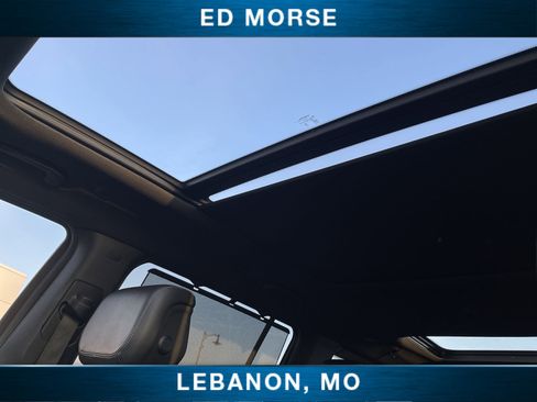 Used 2023 Jeep Wagoneer Series III w/ Premium Group I image 18