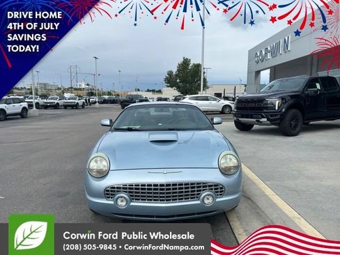 Used 2004 Ford Thunderbird RWD image 2