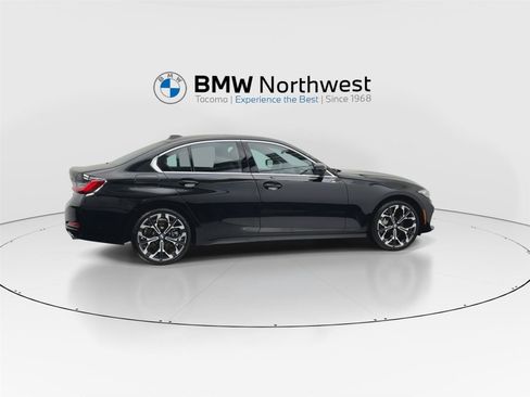 New 2026 BMW 330i xDrive Sedan w/ Premium Package image 4