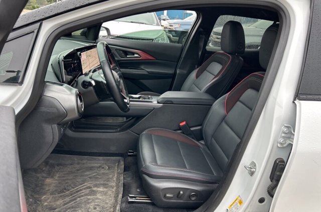 Used 2024 Chevrolet Equinox EV RS w/ Active Safety Package 3 FWD image 6
