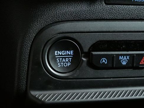 Certified 2025 Ford Bronco Sport Outer Banks w/ Outer Banks Tech Package+ AWD/4WD image 25