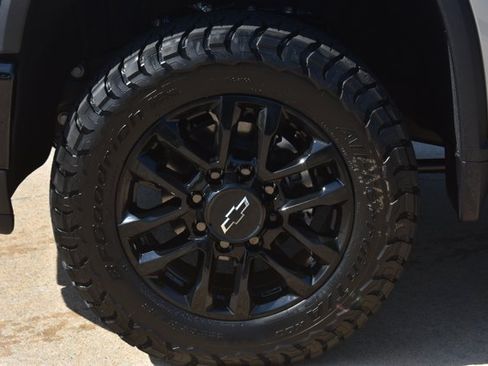 New 2026 Chevrolet Silverado 2500 LTZ w/ LTZ Plus Package AWD/4WD image 11