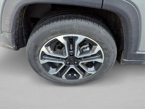 Used 2022 Jeep Compass Limited image 8