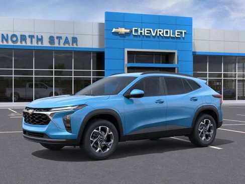 New 2026 Chevrolet Trax LT w/ LT Convenience Package image 2