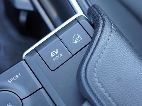 Certified 2026 Toyota Grand Highlander AWD Hybrid image 40