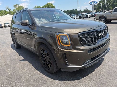Used 2022 Kia Telluride SX w/ SX Prestige Package AWD/4WD image 5