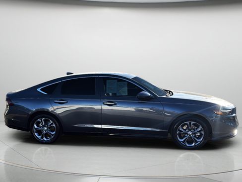 Used 2024 Honda Accord EX-L image 16