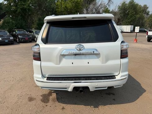 Used 2024 Toyota 4Runner Limited AWD/4WD image 4