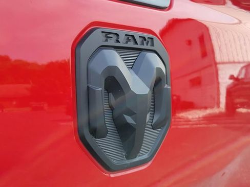 Used 2023 RAM 1500 Big Horn AWD/4WD image 36