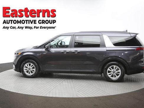 Used 2024 Kia Carnival LX image 61