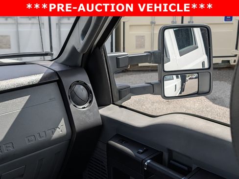 Used 2016 Ford F550 4x4 Crew Cab Super Duty image 17