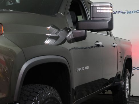 Used 2022 Chevrolet Silverado 2500 LTZ image 10
