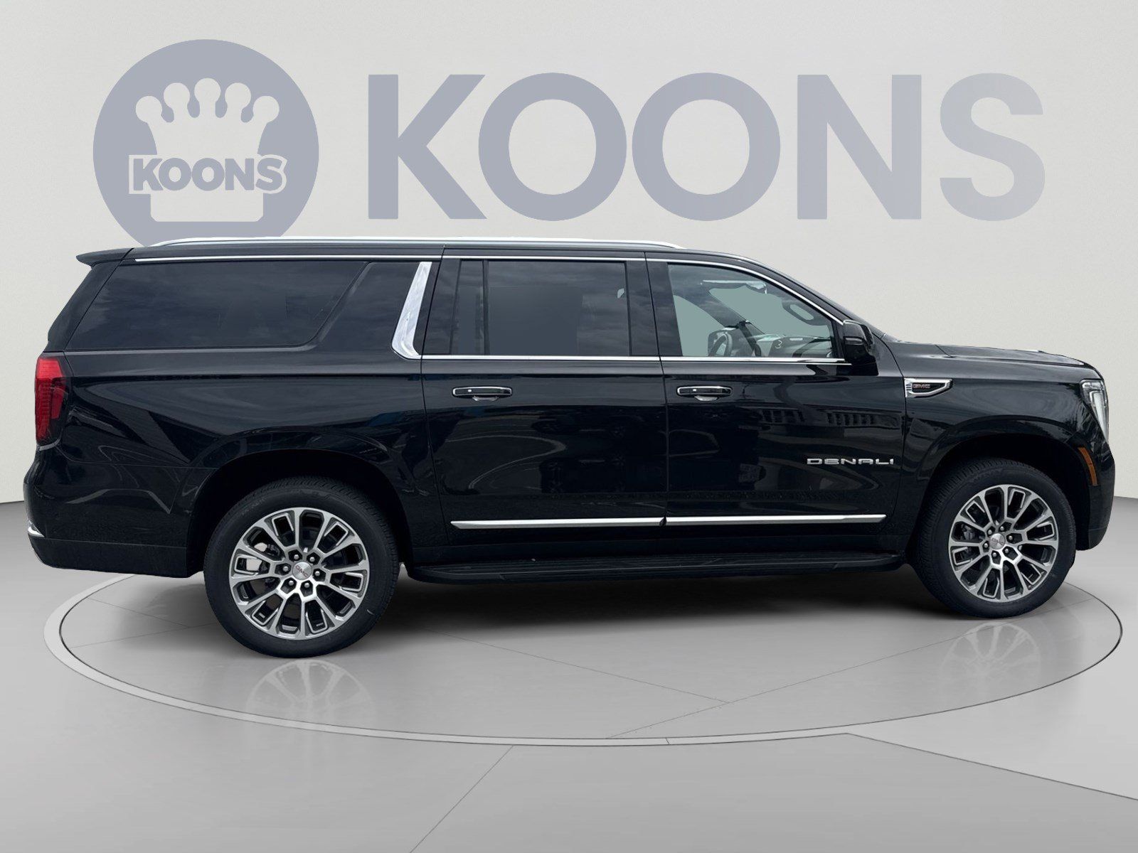 New 2026 GMC Yukon XL Denali w/ Advanced Technology Package AWD/4WD image 5