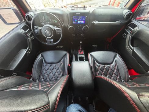 Used 2016 Jeep Wrangler Unlimited Sport w/ Quick Order Package 24S AWD/4WD image 33