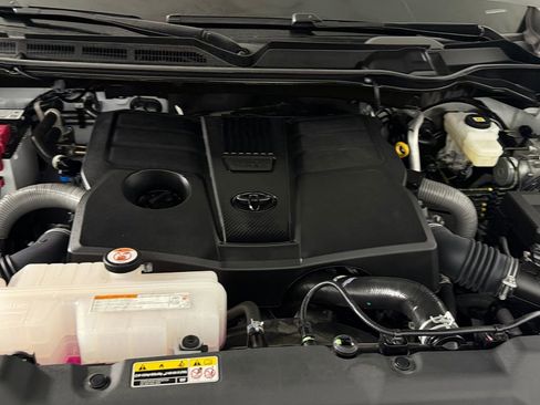Used 2025 Toyota Tundra SR5 w/ SX Package RWD image 29