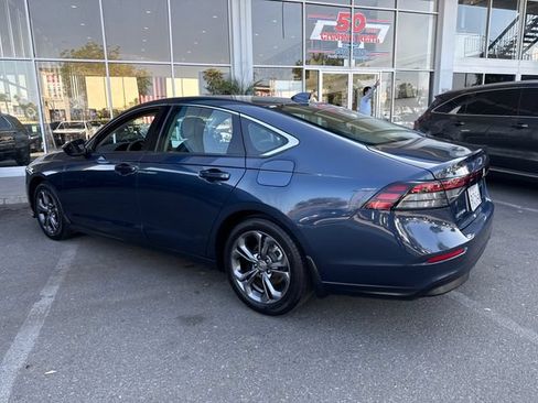 Used 2023 Honda Accord EX image 3