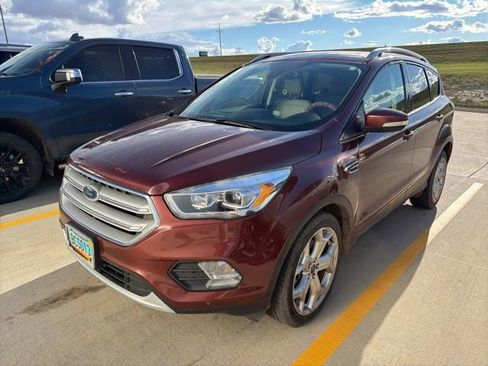 Used 2018 Ford Escape Titanium image 5