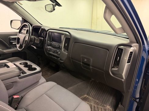 Used 2019 Chevrolet Silverado 1500 LT w/ All Star Edition AWD/4WD image 11