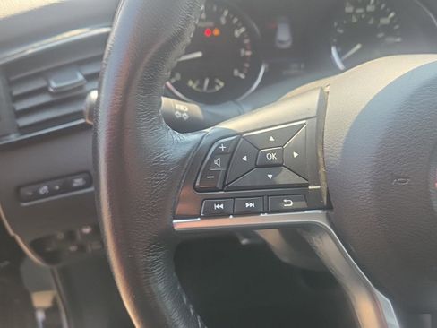 Used 2019 Nissan Rogue Sport SL w/ Premium Package AWD/4WD image 26