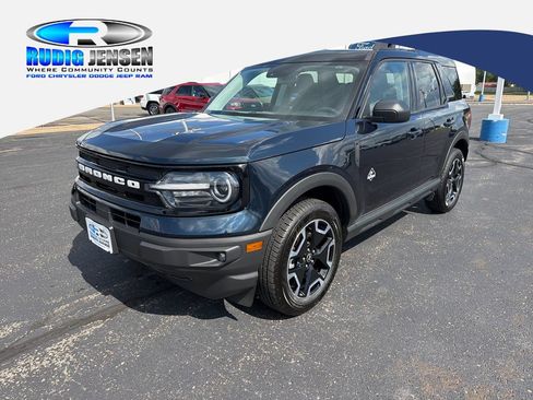 Used 2022 Ford Bronco Sport Outer Banks w/ Tech Package AWD/4WD image 1
