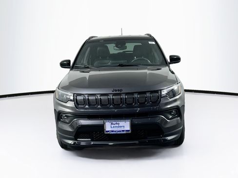 Used 2022 Jeep Compass Latitude w/ Convenience Group AWD/4WD image 2