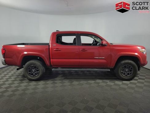Used 2018 Toyota Tacoma SR5 RWD image 10